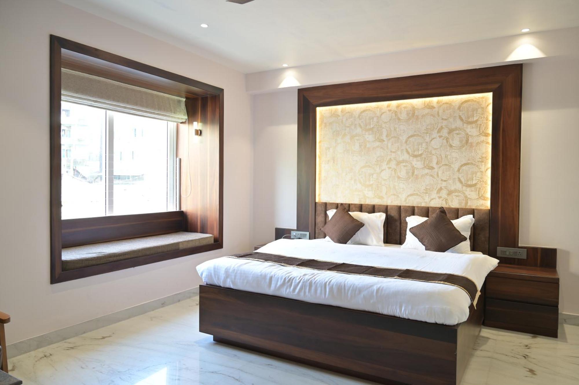 Kitty House Otel Kalküta Dış mekan fotoğraf